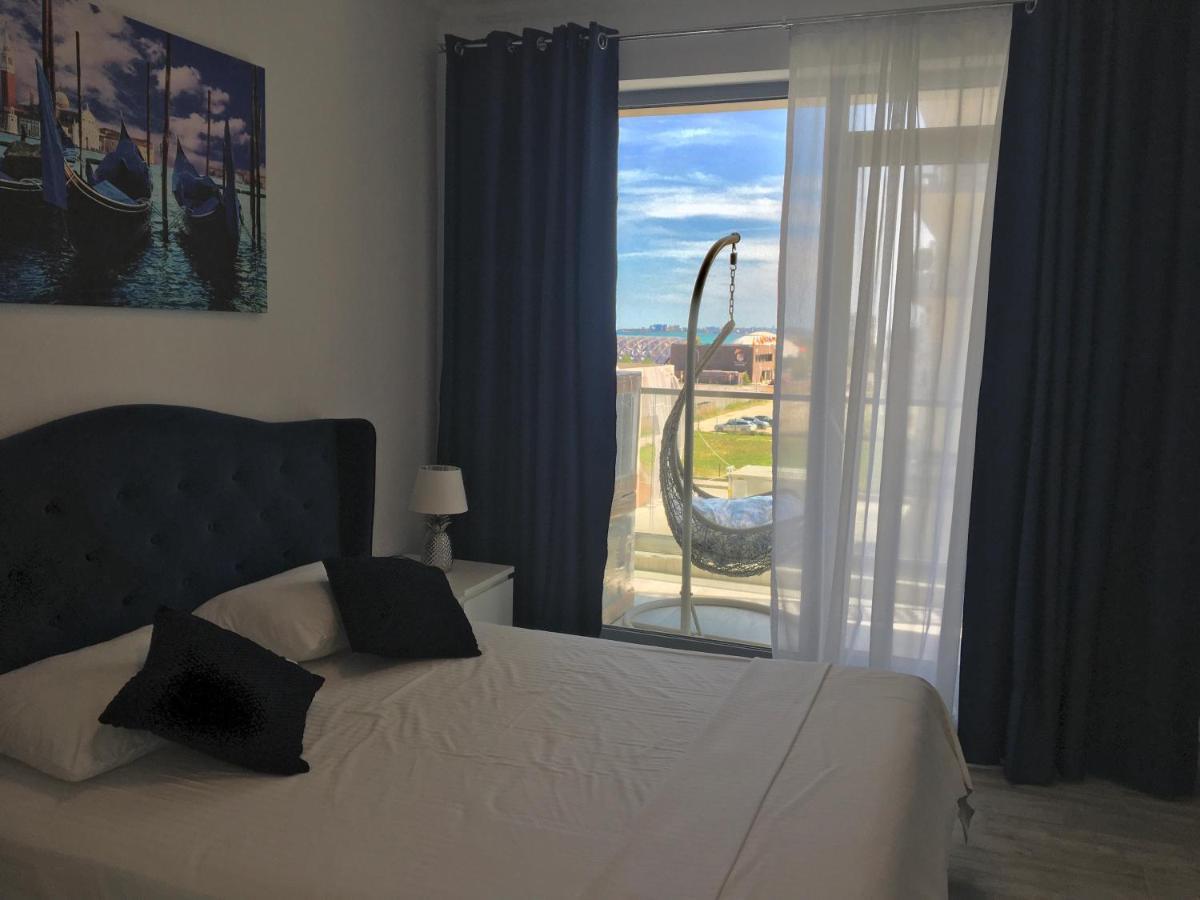 Lotus Blue Appartement Mamaia Buitenkant foto